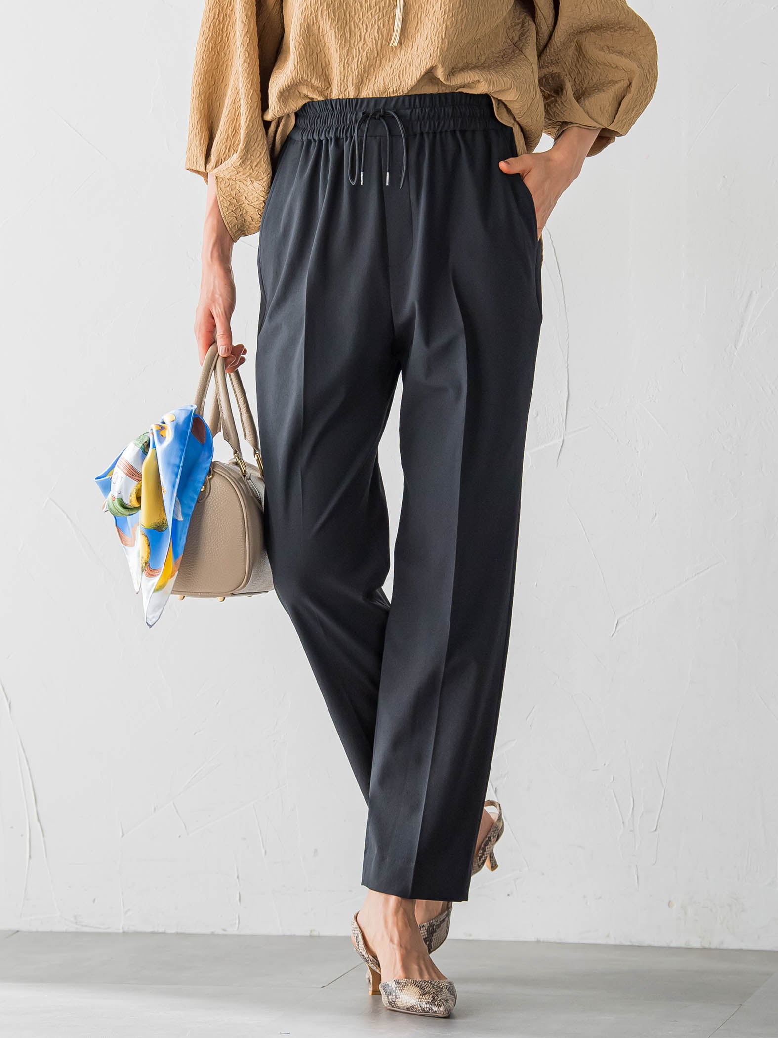 【追加生産】【WEB限定】Active Beautyテーパードパンツ≪13号・15号あり/洗濯機で洗える≫