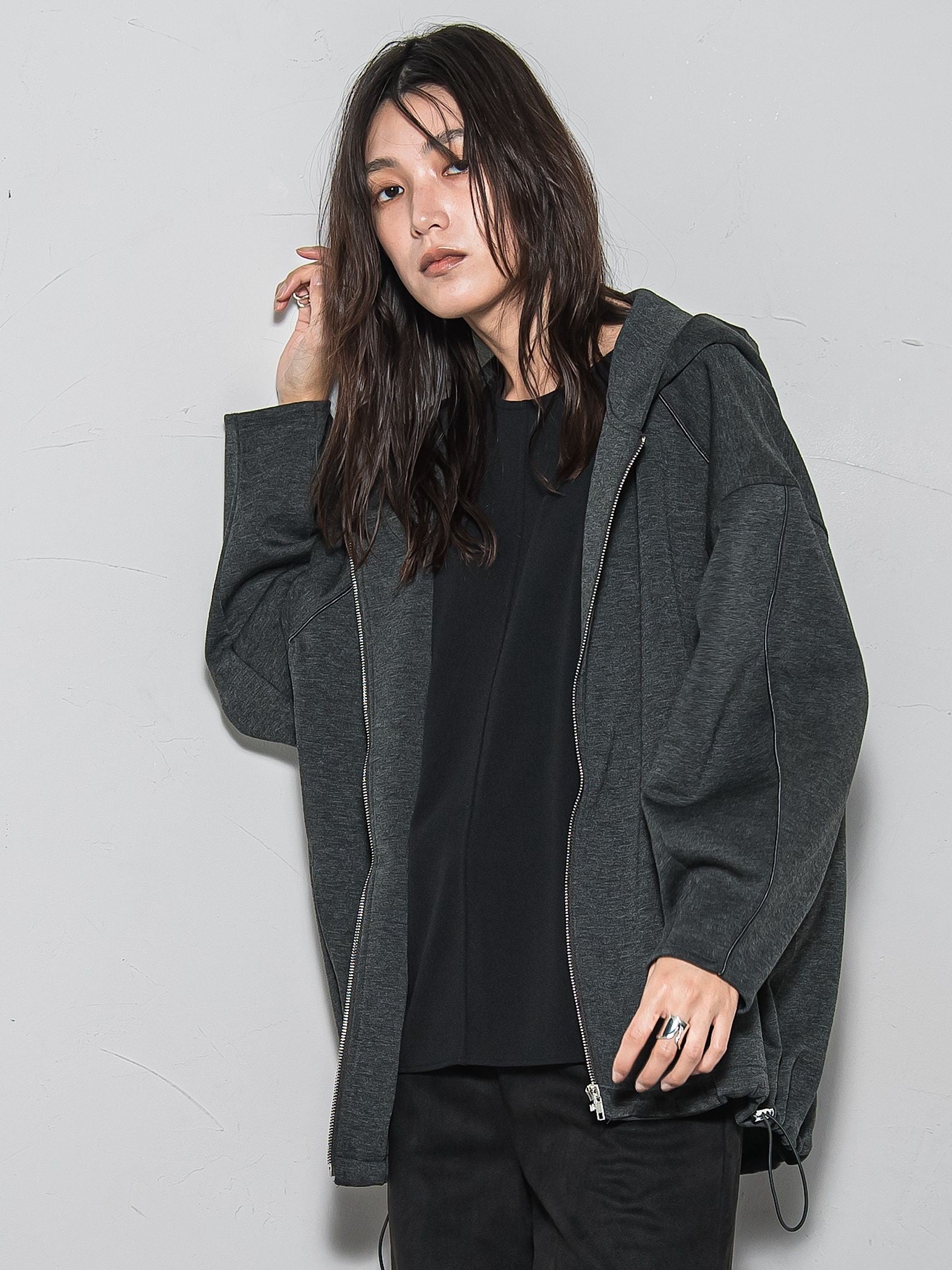 【WEB限定】フードジップダンボールパーカー≪手洗い可能≫