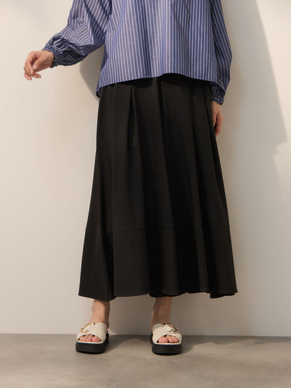 ナチュレッチコンフォートフレアパンツ