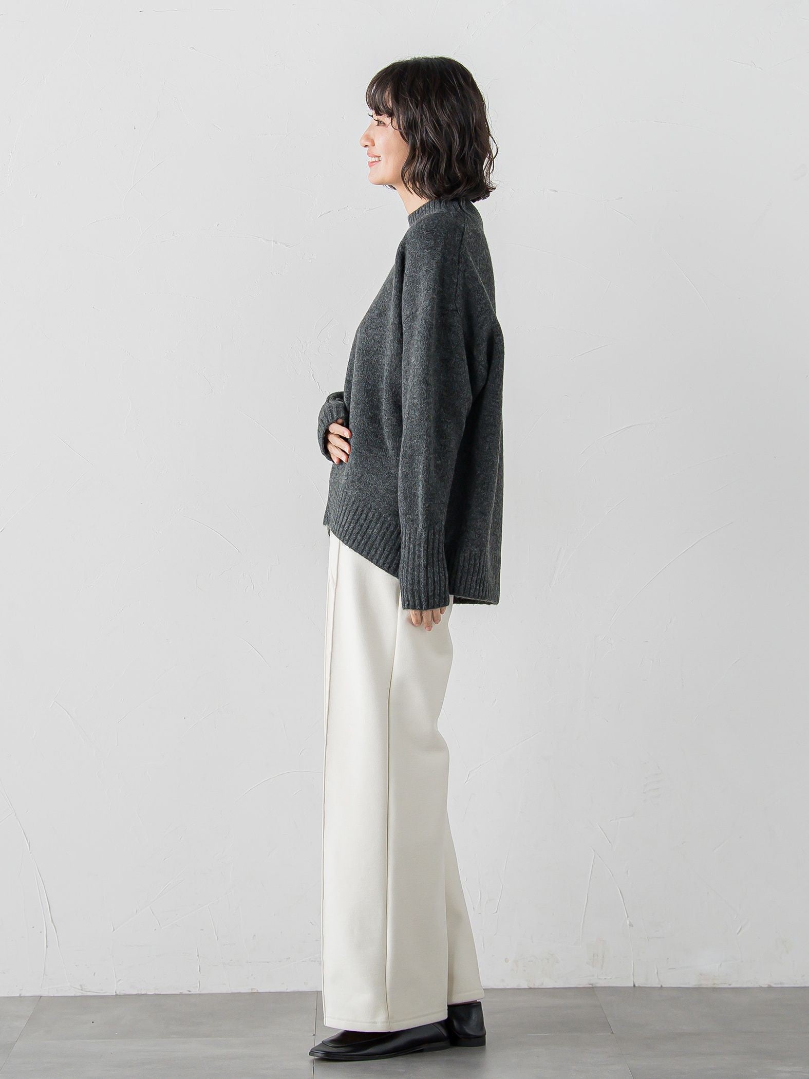 【WEB限定】”毎日頼れる”ゆったりモックネックニット