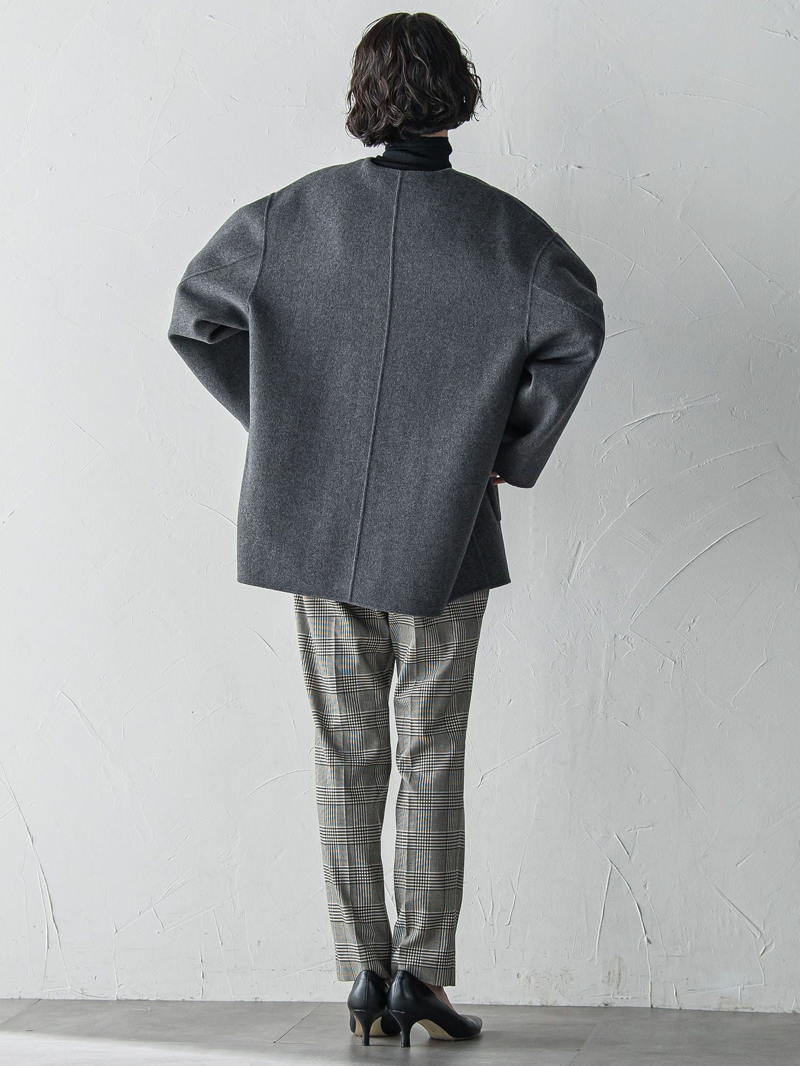 ノーカラーウールリバーコート