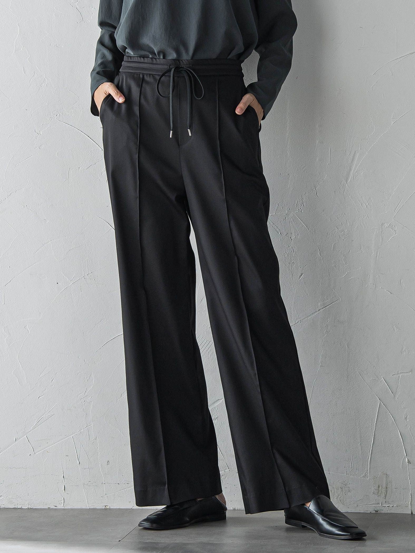 【WEB限定】デニム見えシャンブレーワイドパンツ≪洗濯機で洗える≫