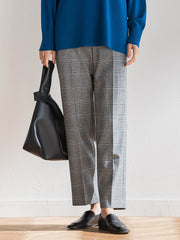 【大きいサイズ】ピクシエスタストレートパンツ≪洗濯機で洗える≫