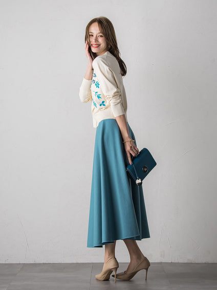 【新色追加】ボタニカルモチーフ刺繍カーディガン