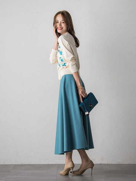 【新色追加】ボタニカルモチーフ刺繍カーディガン