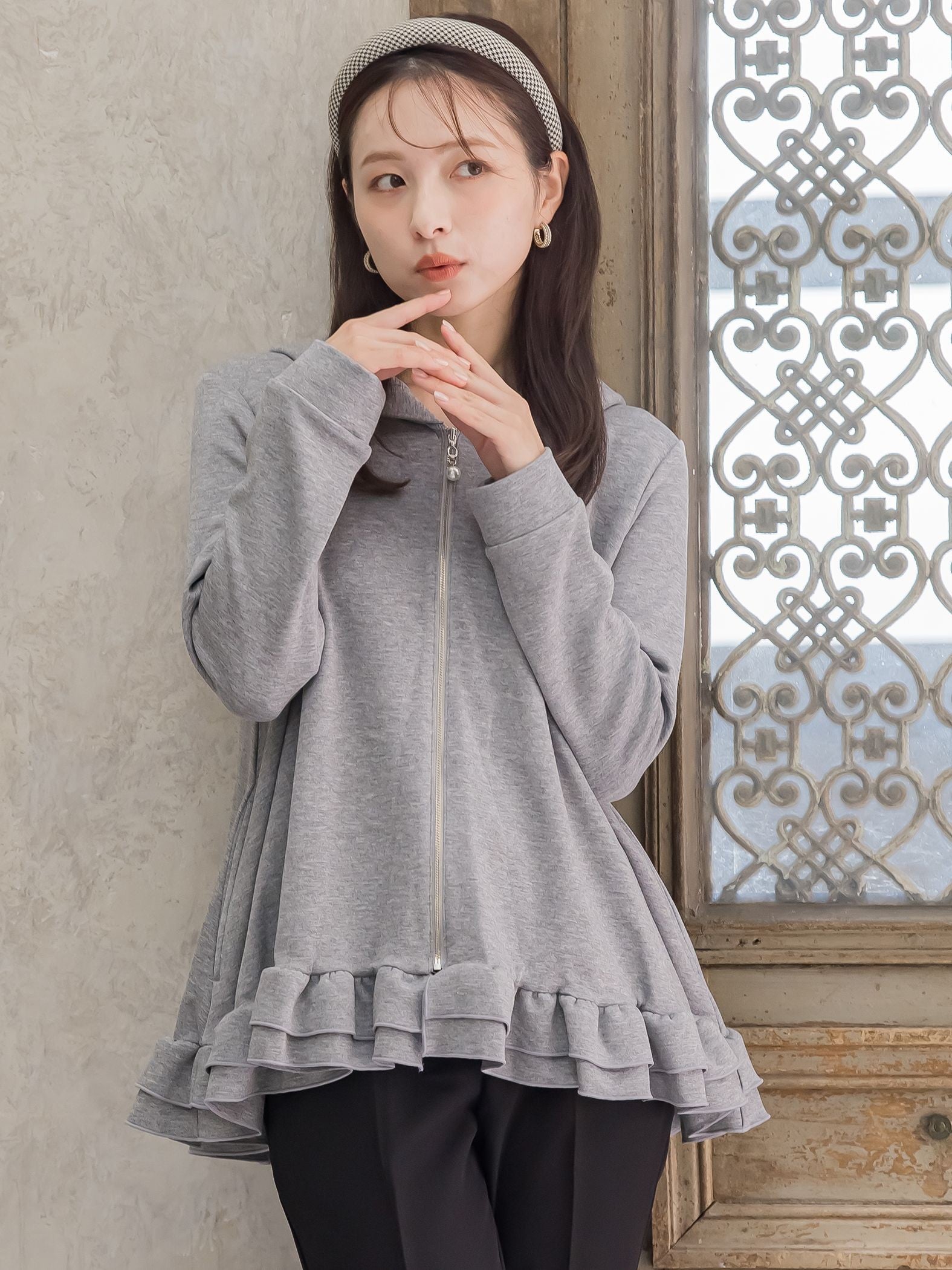 新品入荷 フリルフレアパーカー≪手洗い可能≫ | COURT QUEENS ジャケット・アウター