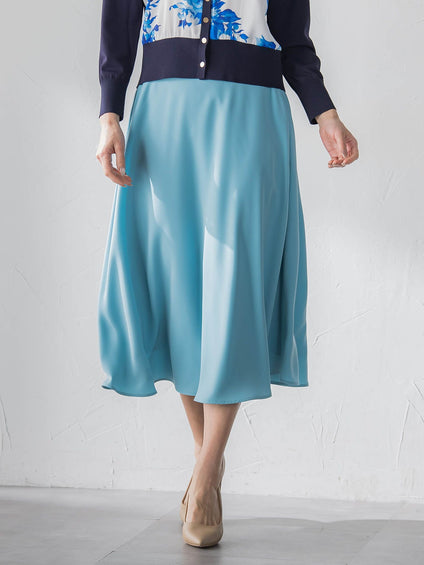 ダブルサテンスカート