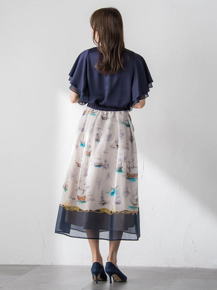 ラッフルスリーブブラウス