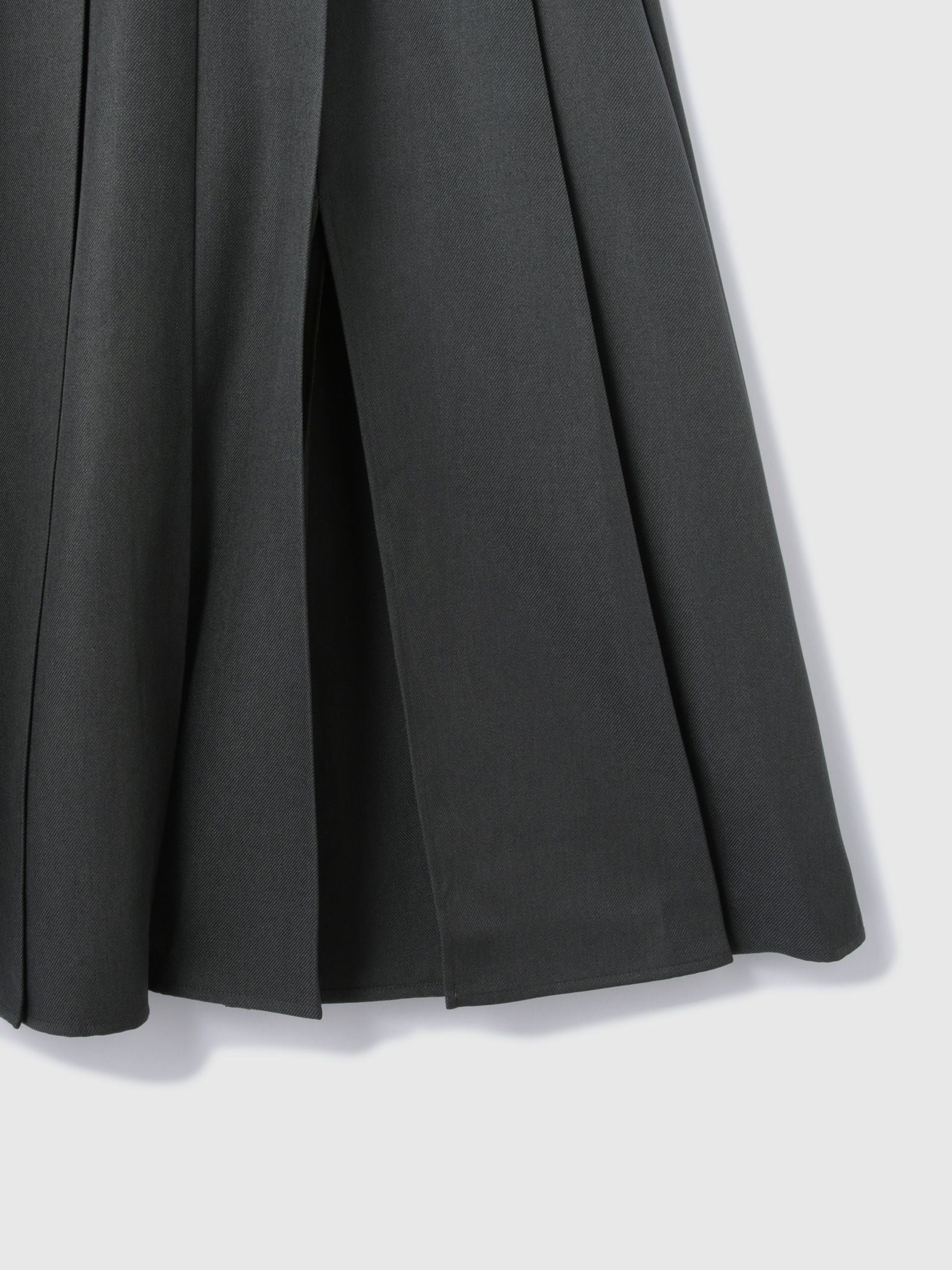 ワイドプリーツスリットスカート≪手洗い可能≫