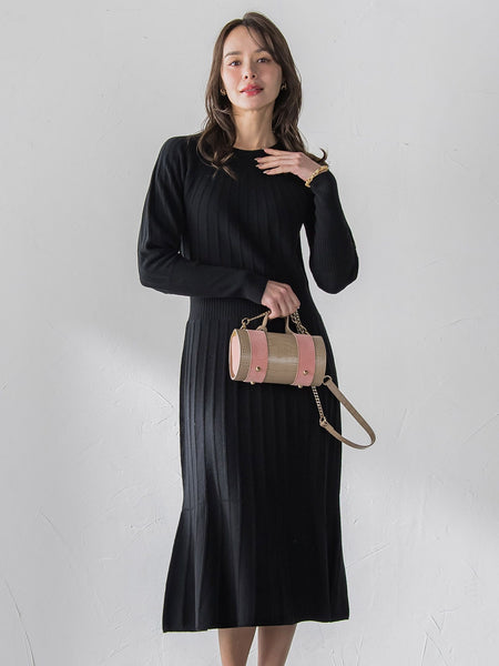 ニットワンピース