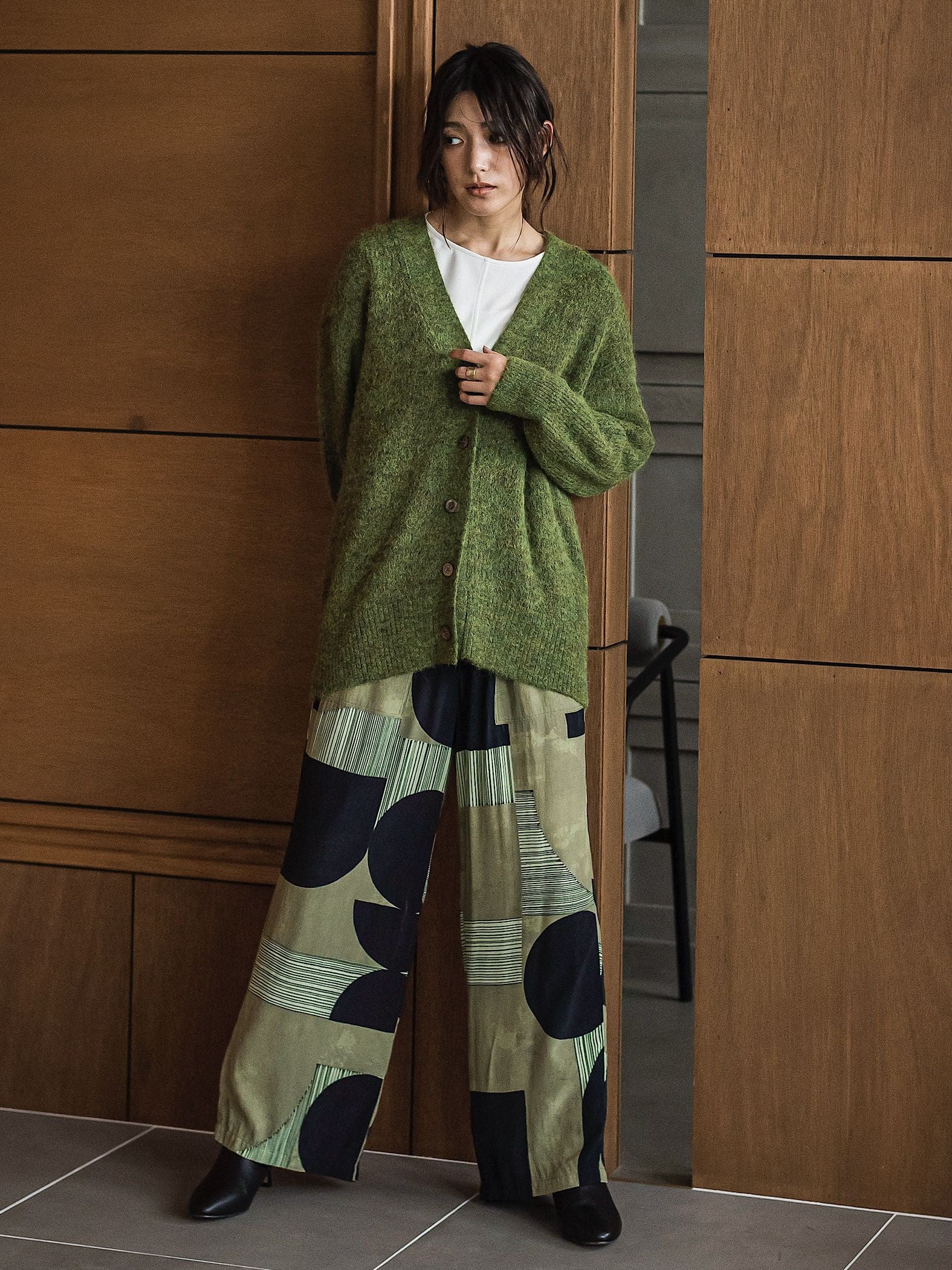 フラッフィーVネックニットカーディガン≪手洗い可能≫