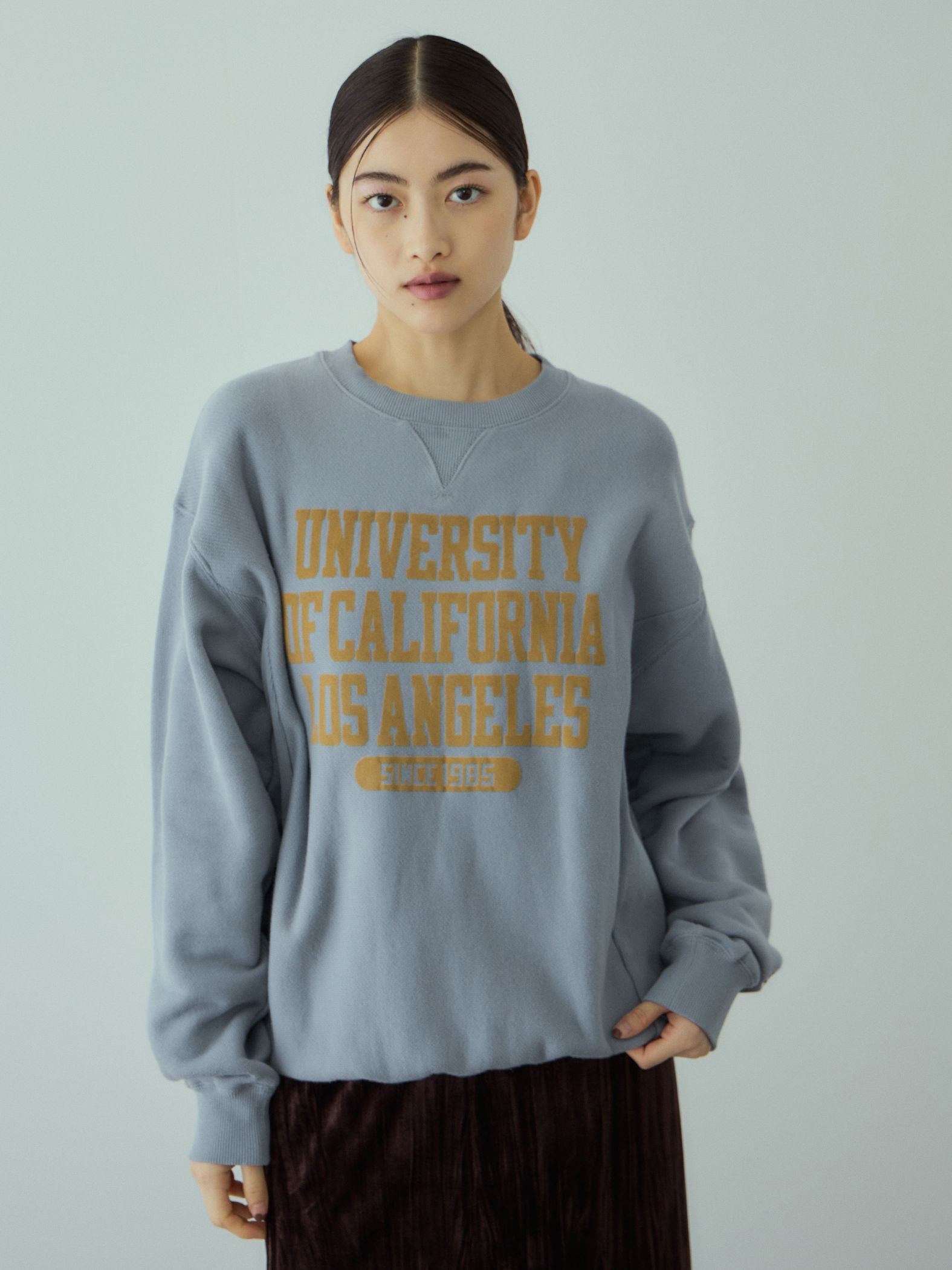 トンプキン裏毛カレッジロゴプルオーバー≪洗濯機で洗える≫