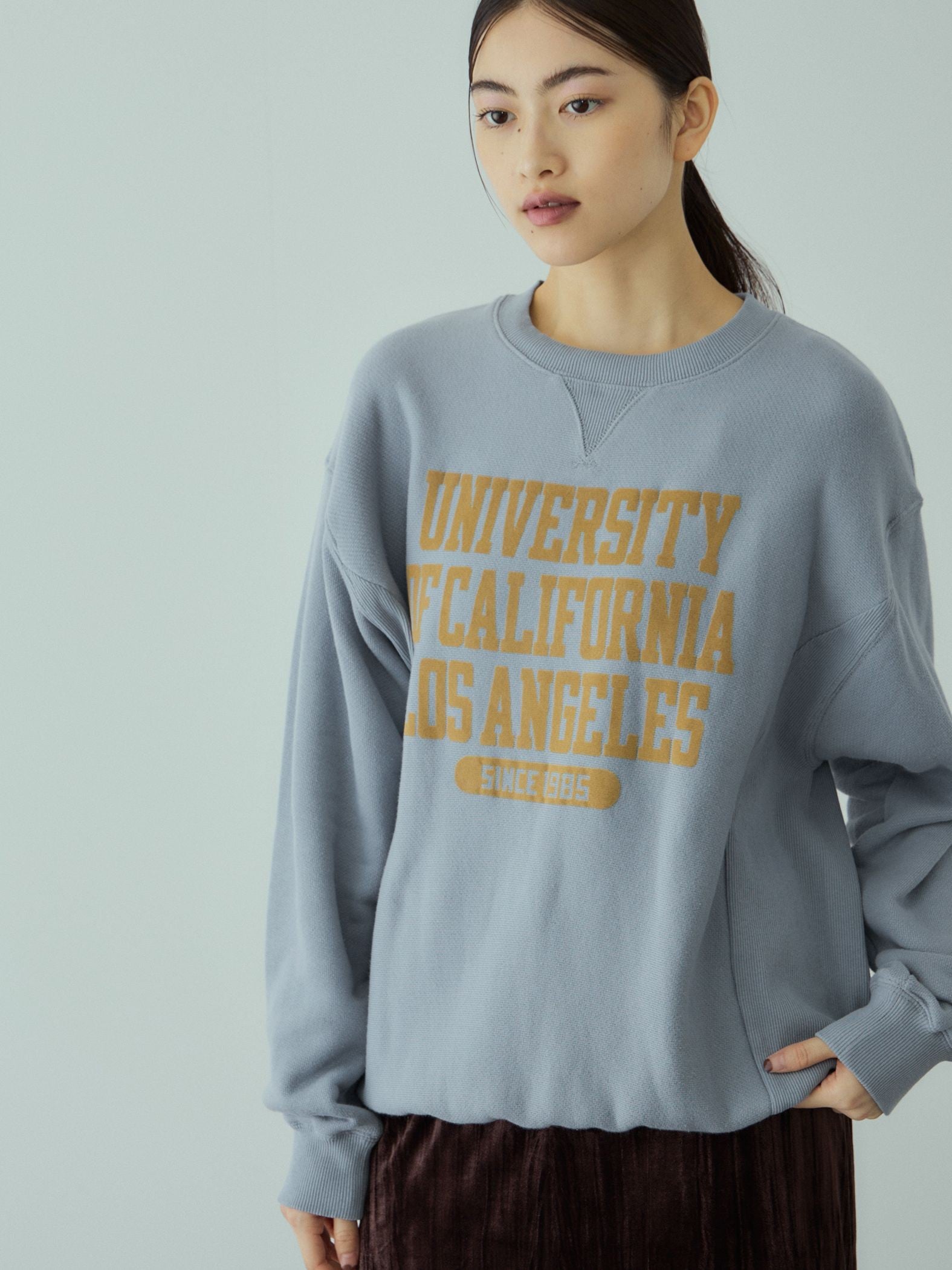 トンプキン裏毛カレッジロゴプルオーバー≪洗濯機で洗える≫