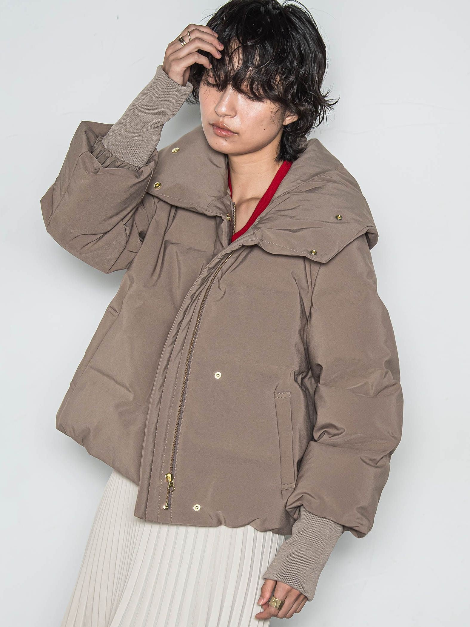 袖口リブシームレスダウンジャケット