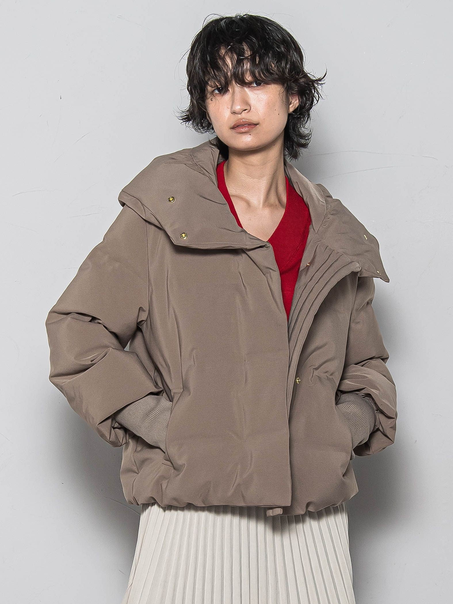 袖口リブシームレスダウンジャケット