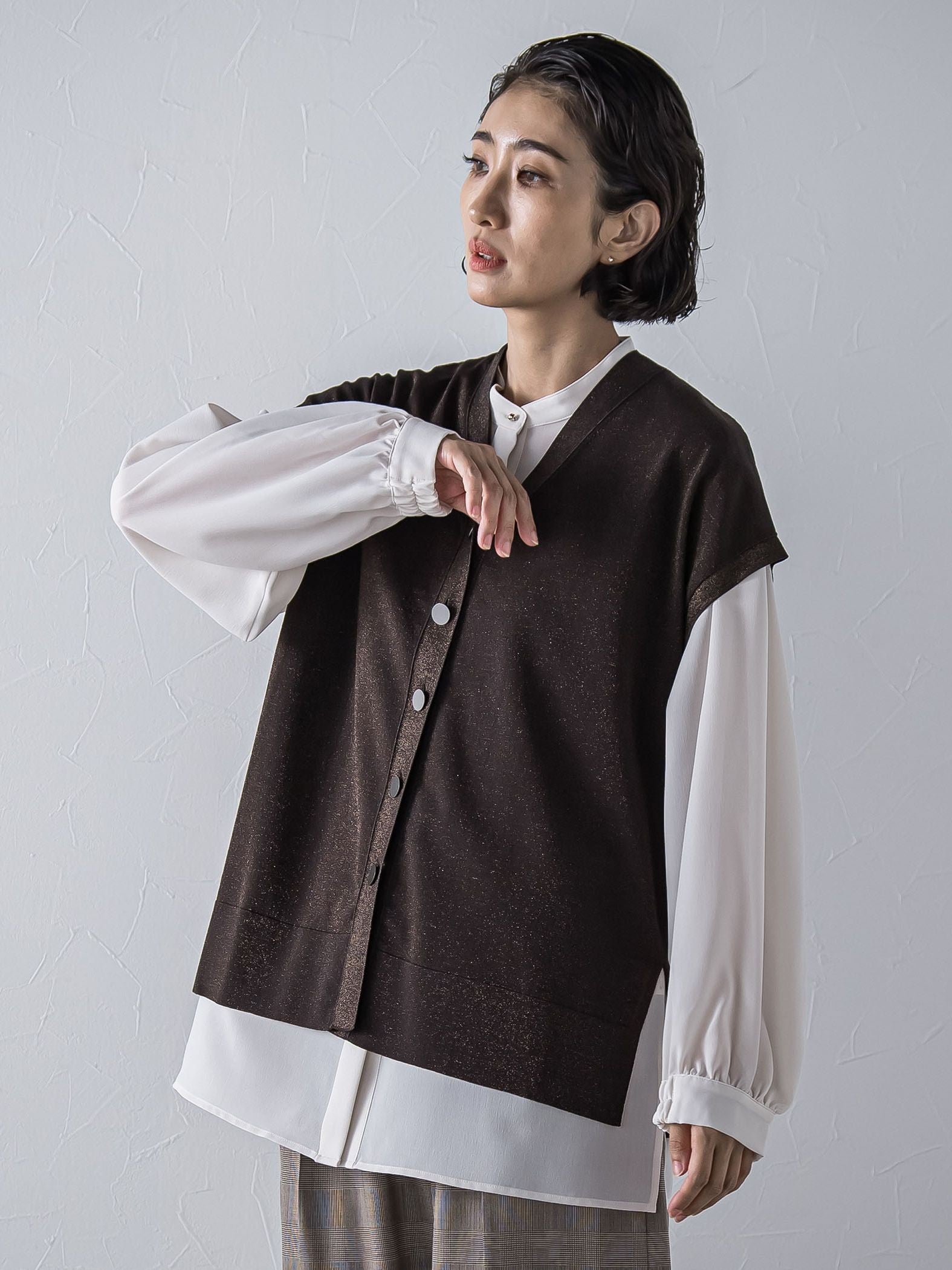 【大きいサイズ】”一枚でもレイヤードにも”ラメニットジレ≪手洗い可能≫