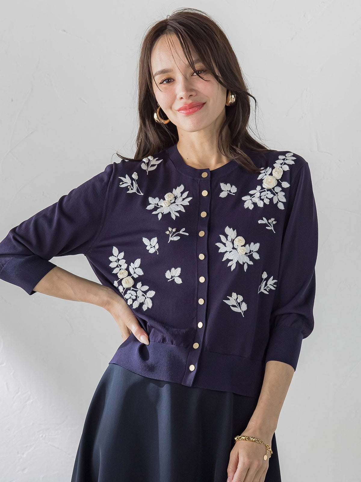 ローズ刺繍カーディガン