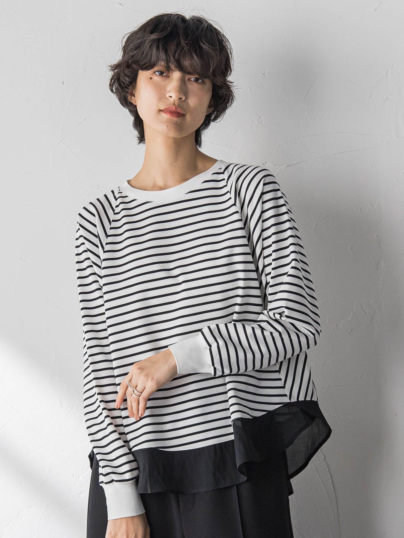 ポンチローマラウンドヘムドッキングプルオーバー