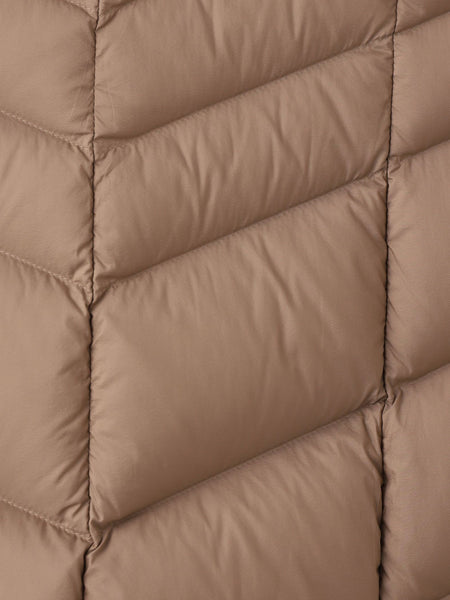 Surface Light ボリュームネックダウンコート