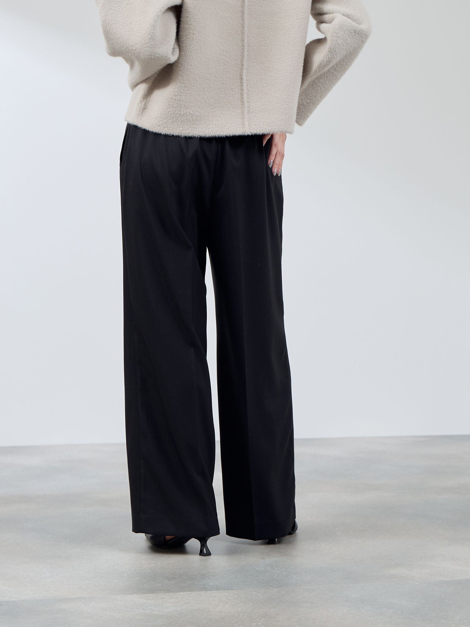 ナチュレッチセンタープレスワイドパンツ≪手洗い可能≫