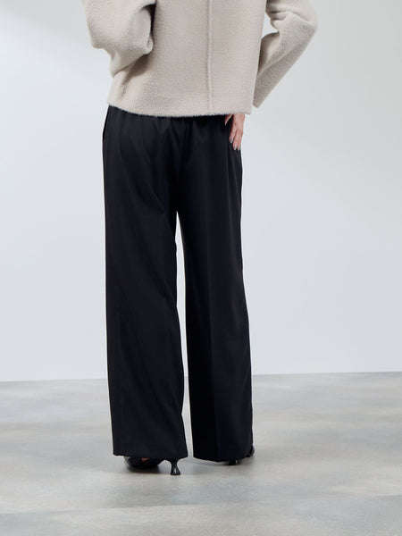 ナチュレッチセンタープレスワイドパンツ≪手洗い可能≫