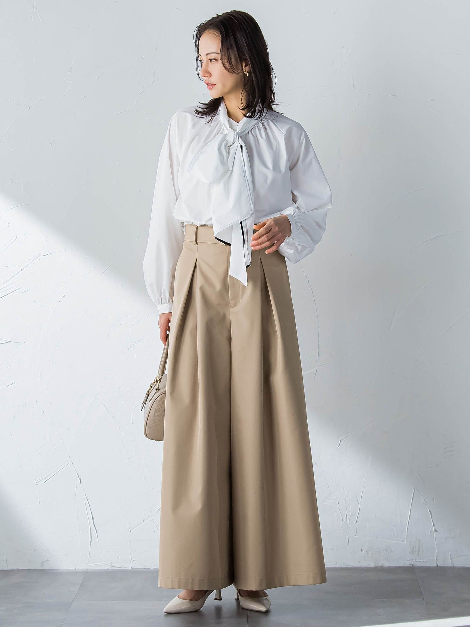 ボウタイタイプライターブラウス