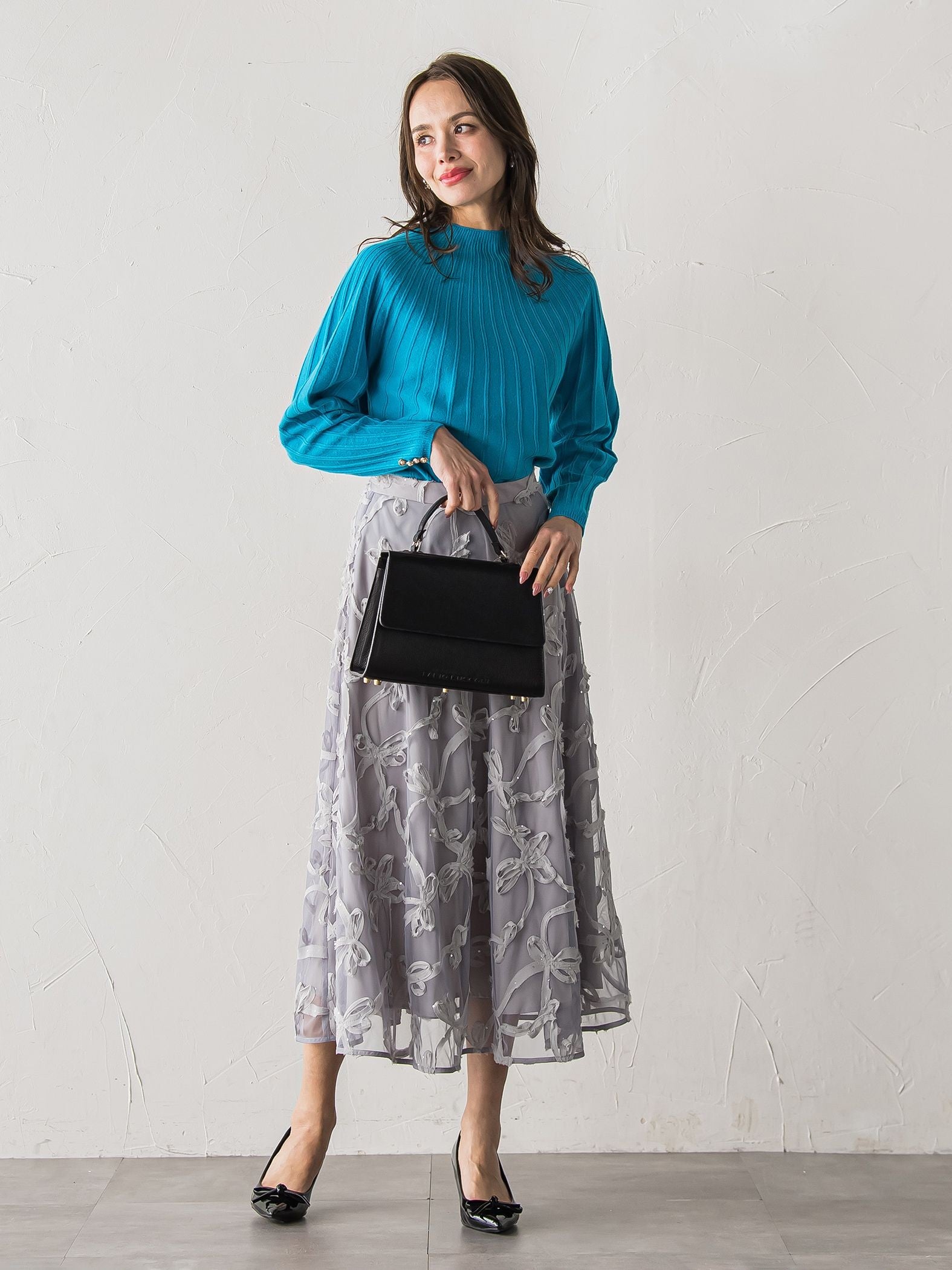 【WEB限定カラーあり】シームレスニット