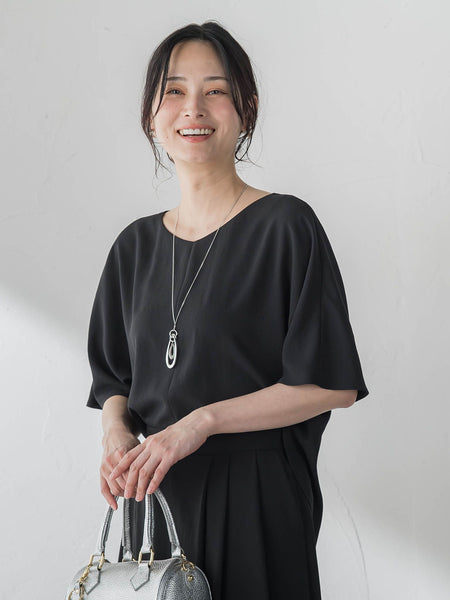 ≪シリーズ累計2万枚突破！≫【涼・美・楽】Vネックブラウス