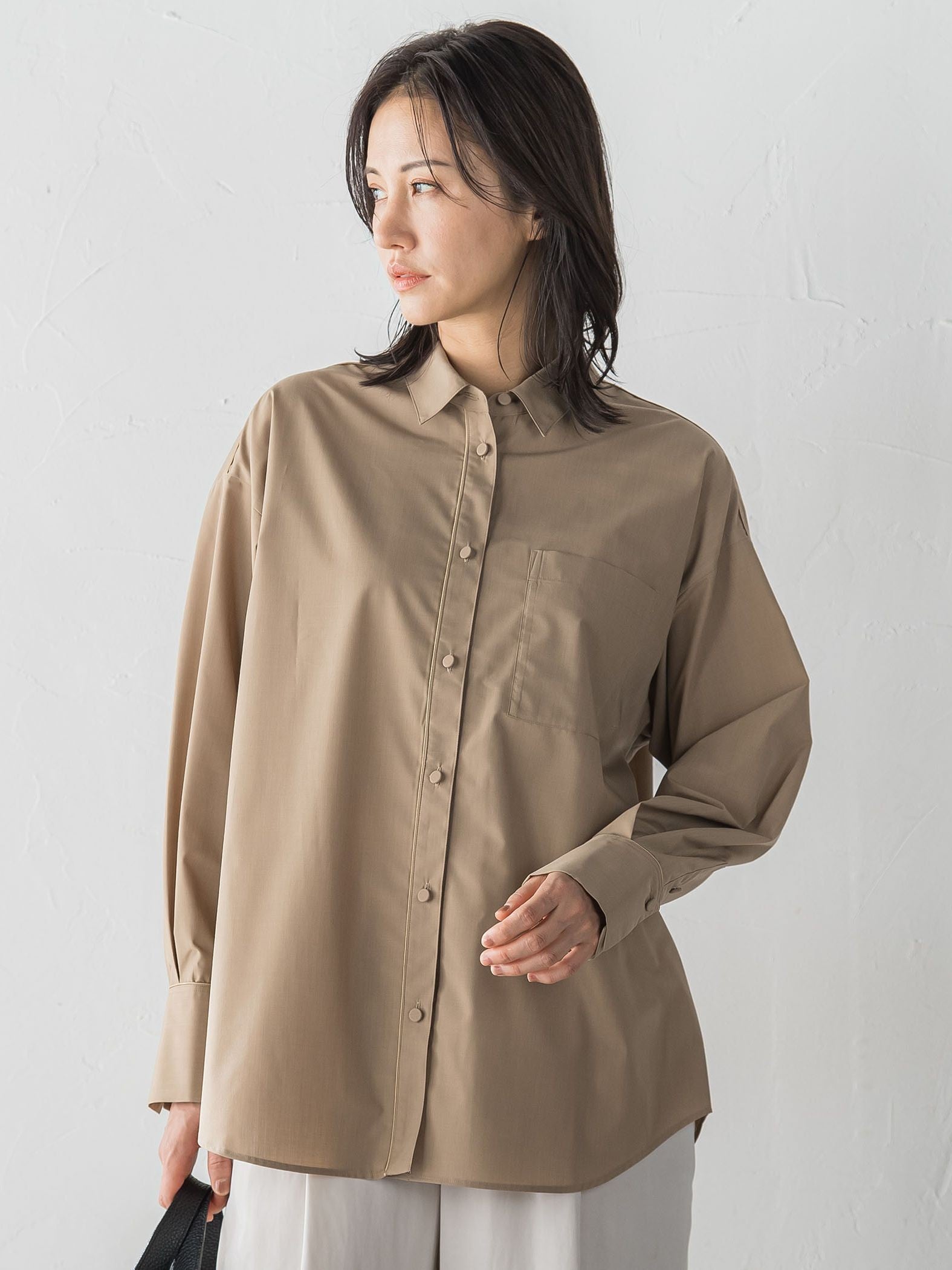 オーバーサイズシャツブラウス ≪洗濯機で洗える≫