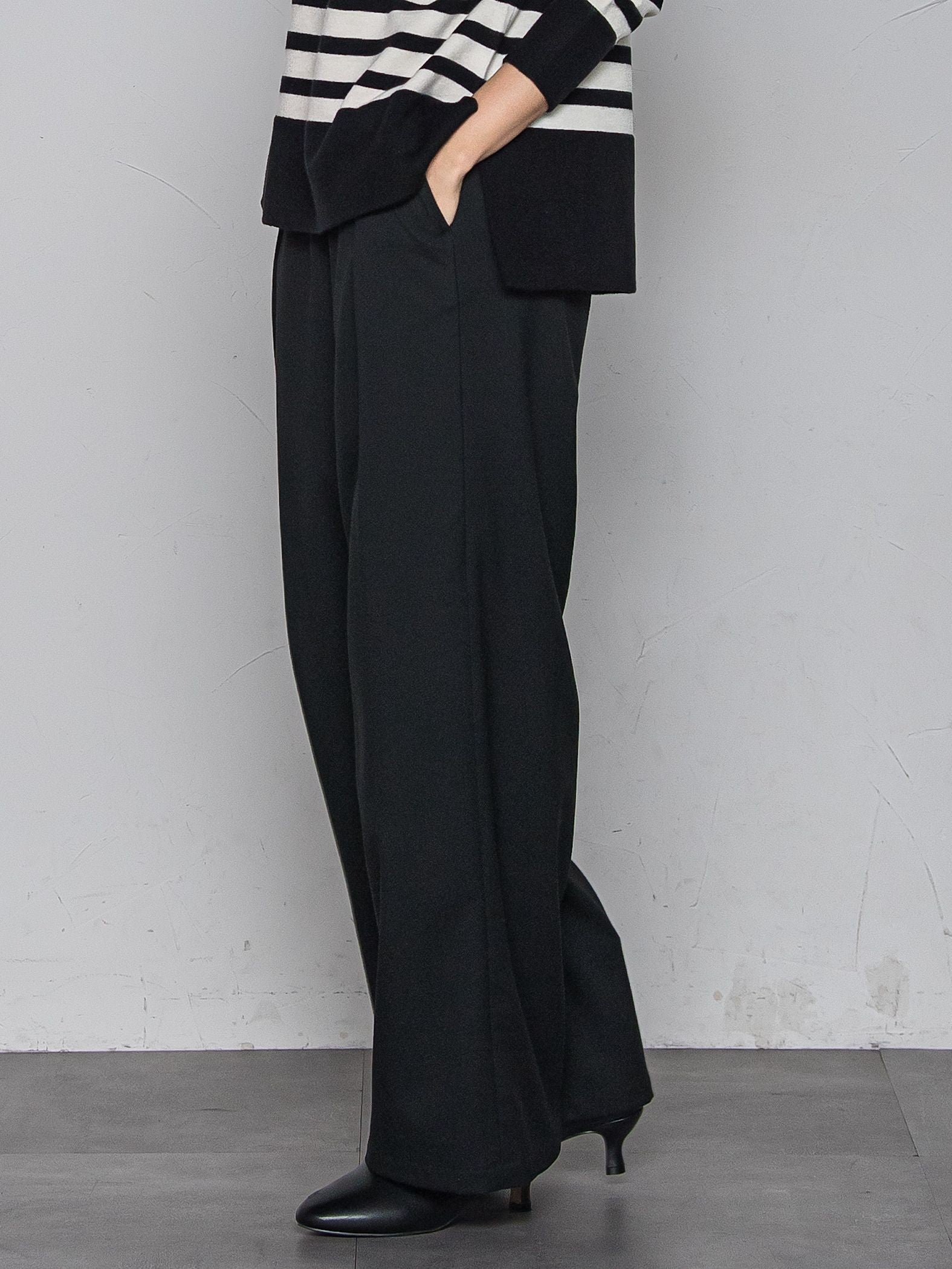 【一瞬で楽とキレイを叶える】裏起毛イージーワイドパンツ≪手洗い可能≫