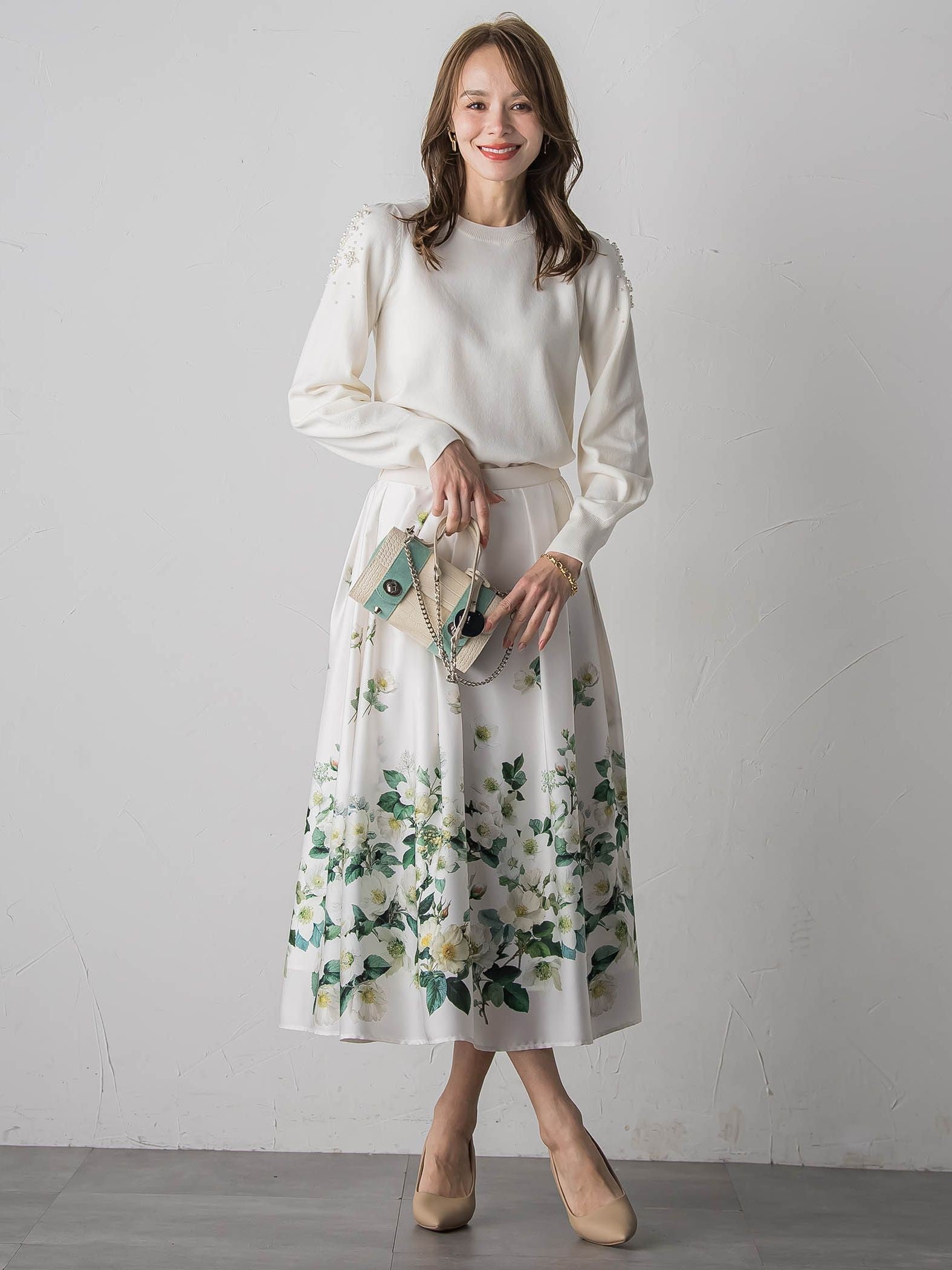 ショルダービジューニット