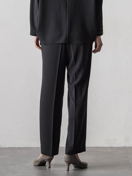 【大きいサイズ】ハイストレッチカルゼストレートパンツ