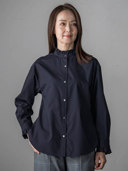 ネックフリルブラウス