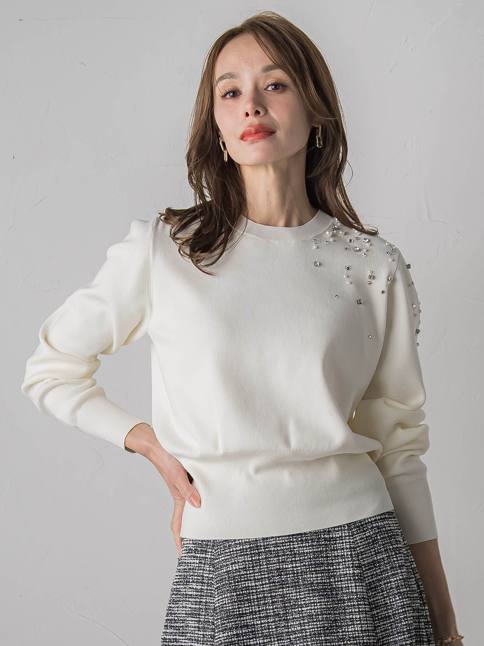 アシメパールビジューニット