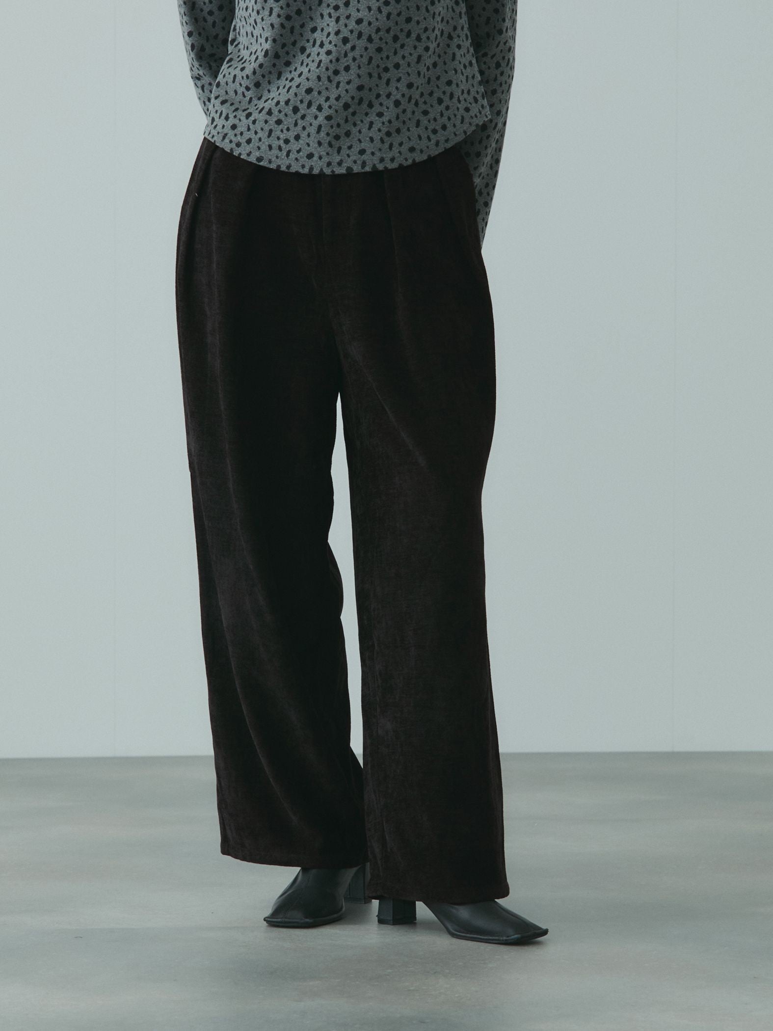 サージ2タックワイドパンツ≪手洗い可能≫