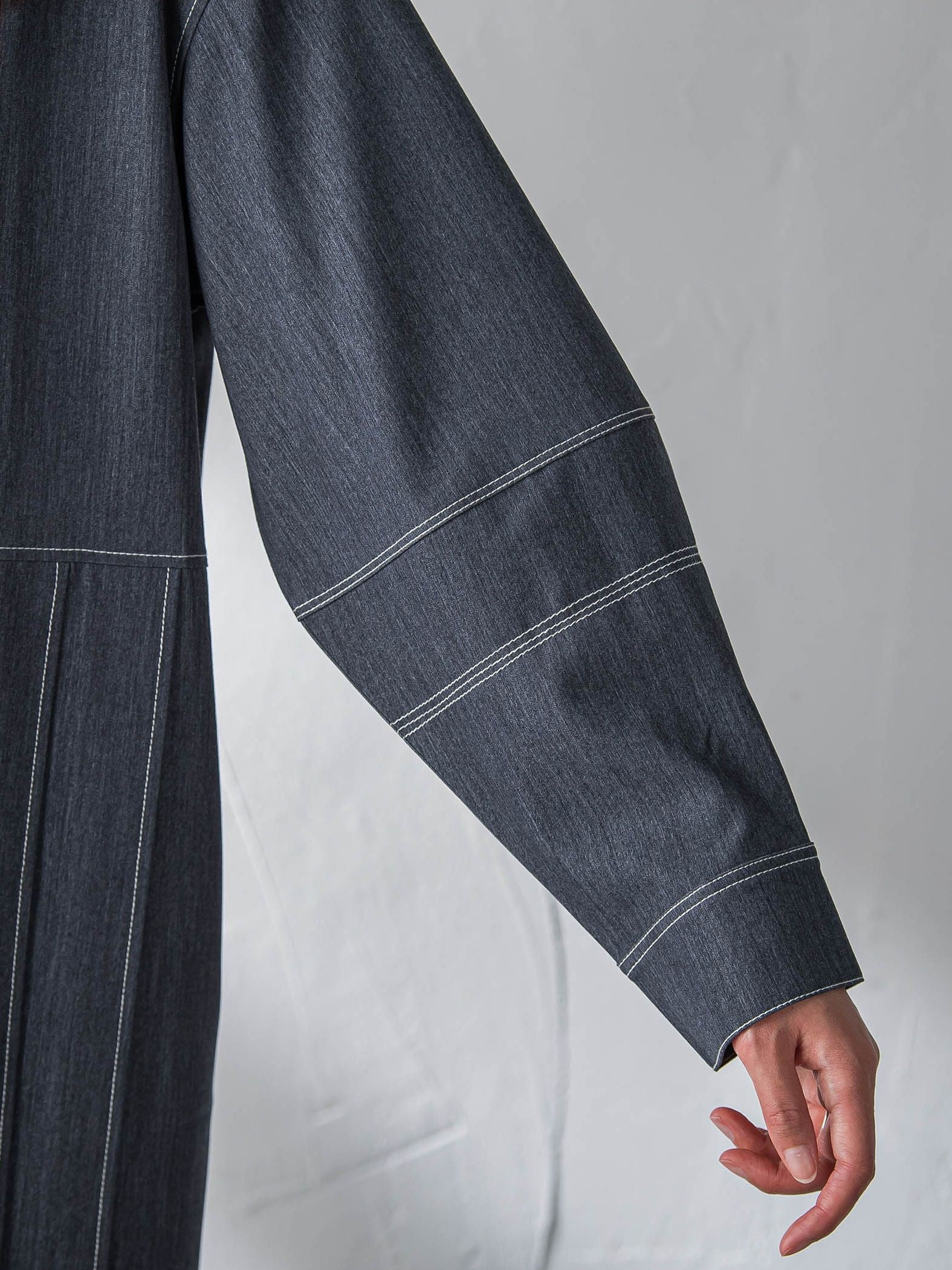 配色ステッチシャンブレーサイドプリーツワンピース≪手洗い可能≫