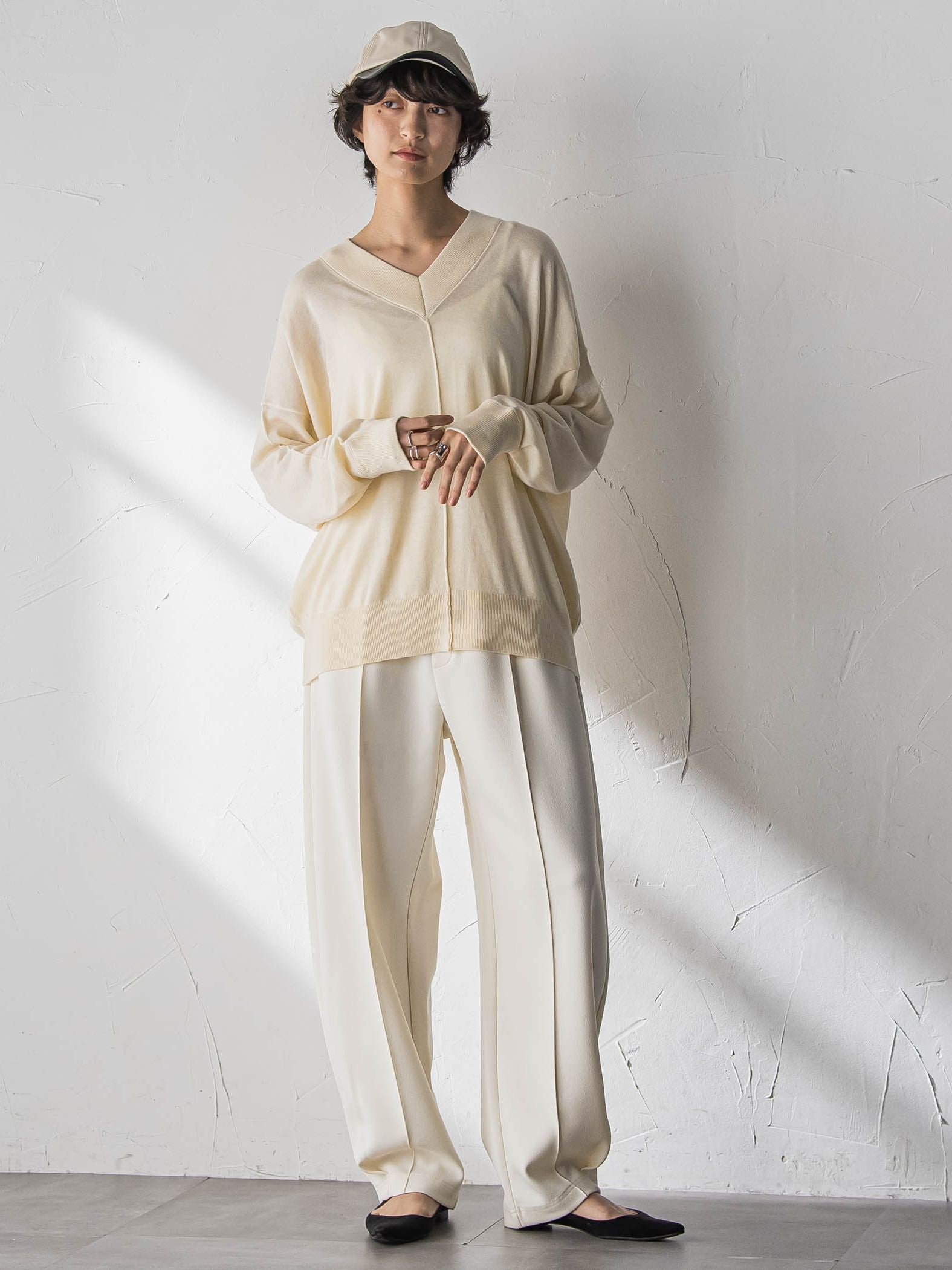 【新色追加】Vネックコクーンニットプルオーバー≪手洗い可能≫