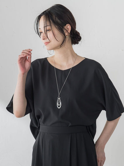 ≪シリーズ累計3万枚突破！≫【ラクする美人服】Vネックブラウス