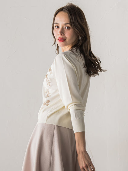 【新色追加】ボタニカルモチーフ刺繍カーディガン