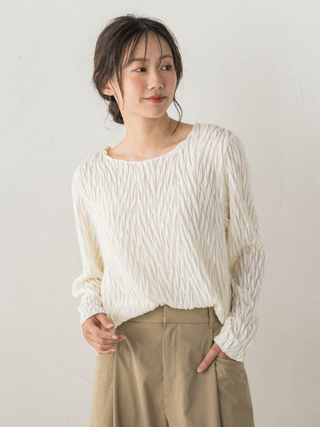 【WEB限定】フリルジャガードクルーネックプルオーバー