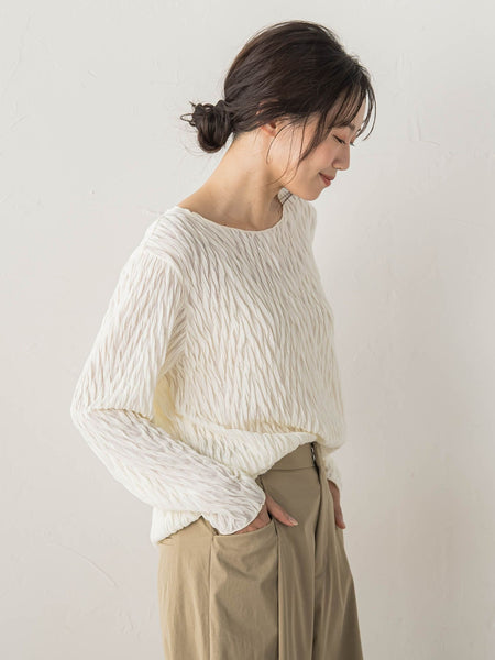 【WEB限定】フリルジャガードクルーネックプルオーバー