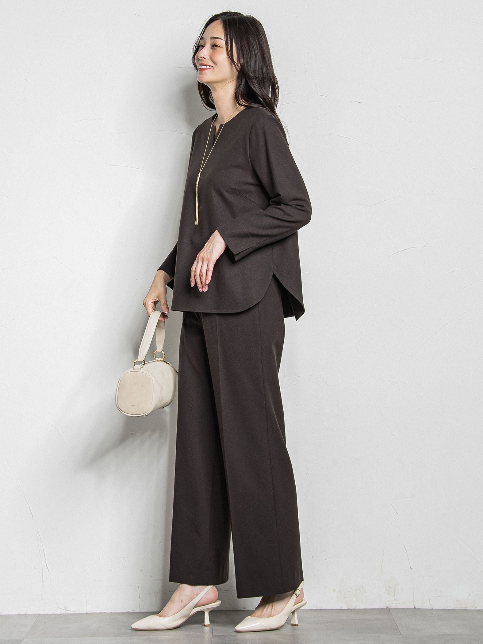 両面起毛キーネックブラウス＜WEB限定11号サイズ＞