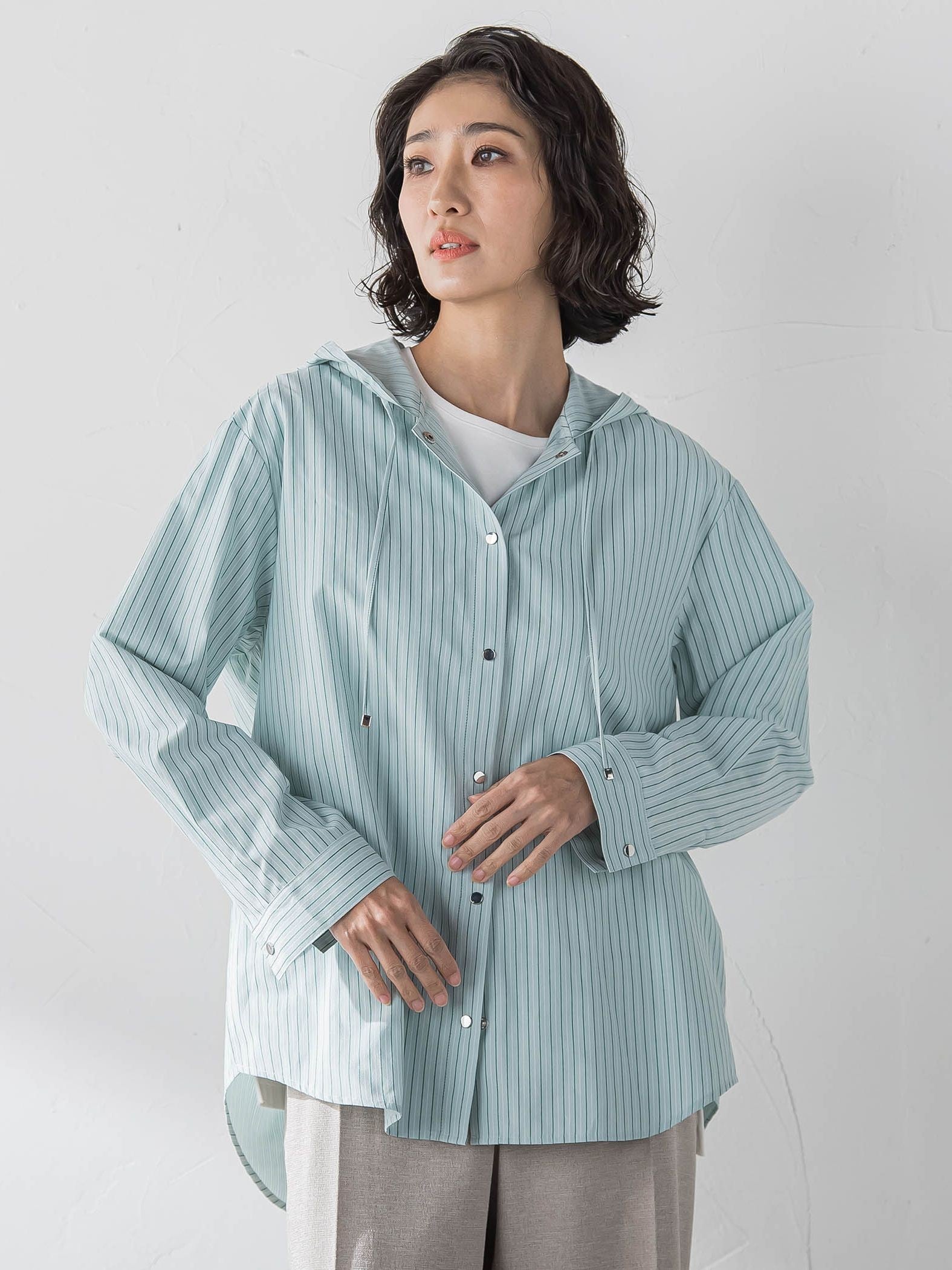 ドビーストライプフードシャツ