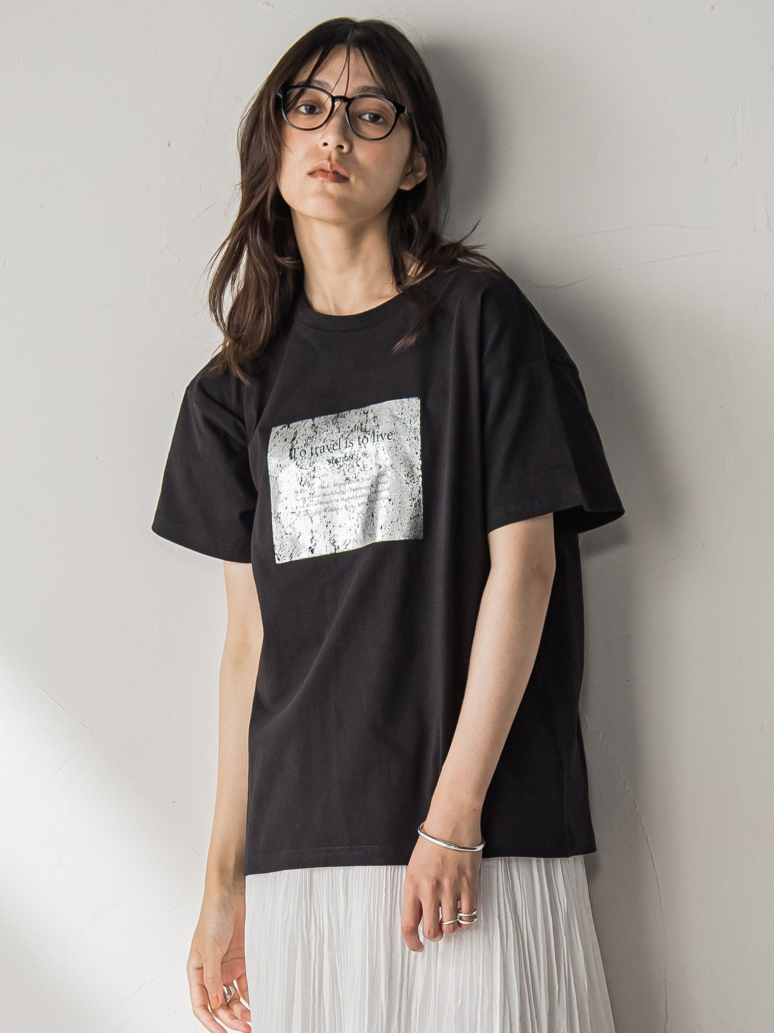 【WEB限定】スクエア箔オーバーサイズTシャツ≪手洗い可能≫