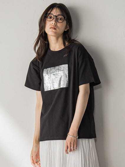 【WEB限定】スクエア箔オーバーサイズTシャツ≪手洗い可能≫