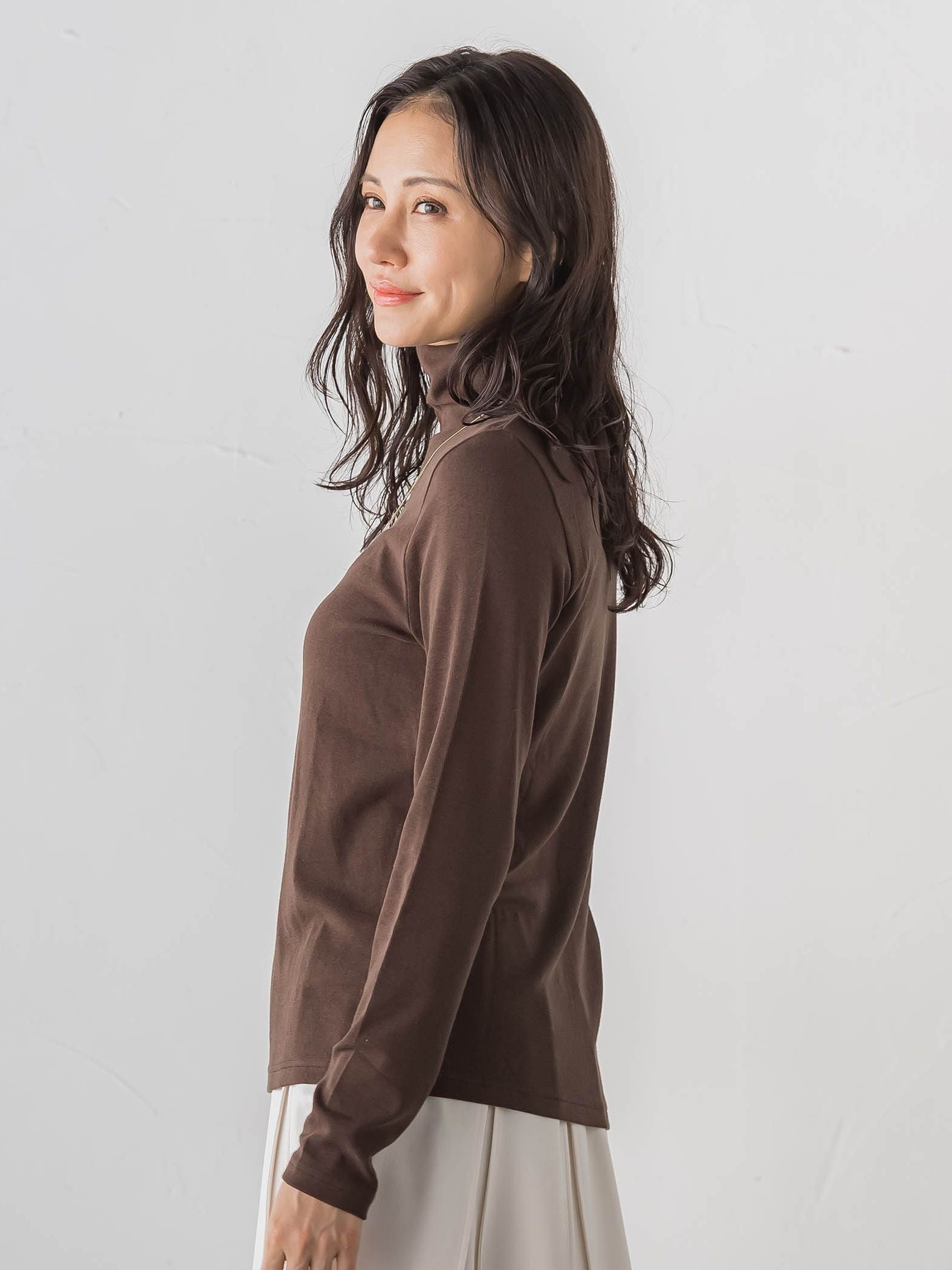 【WEB限定】【Skinea】≪着るスキンケア≫タートルネックカットソー