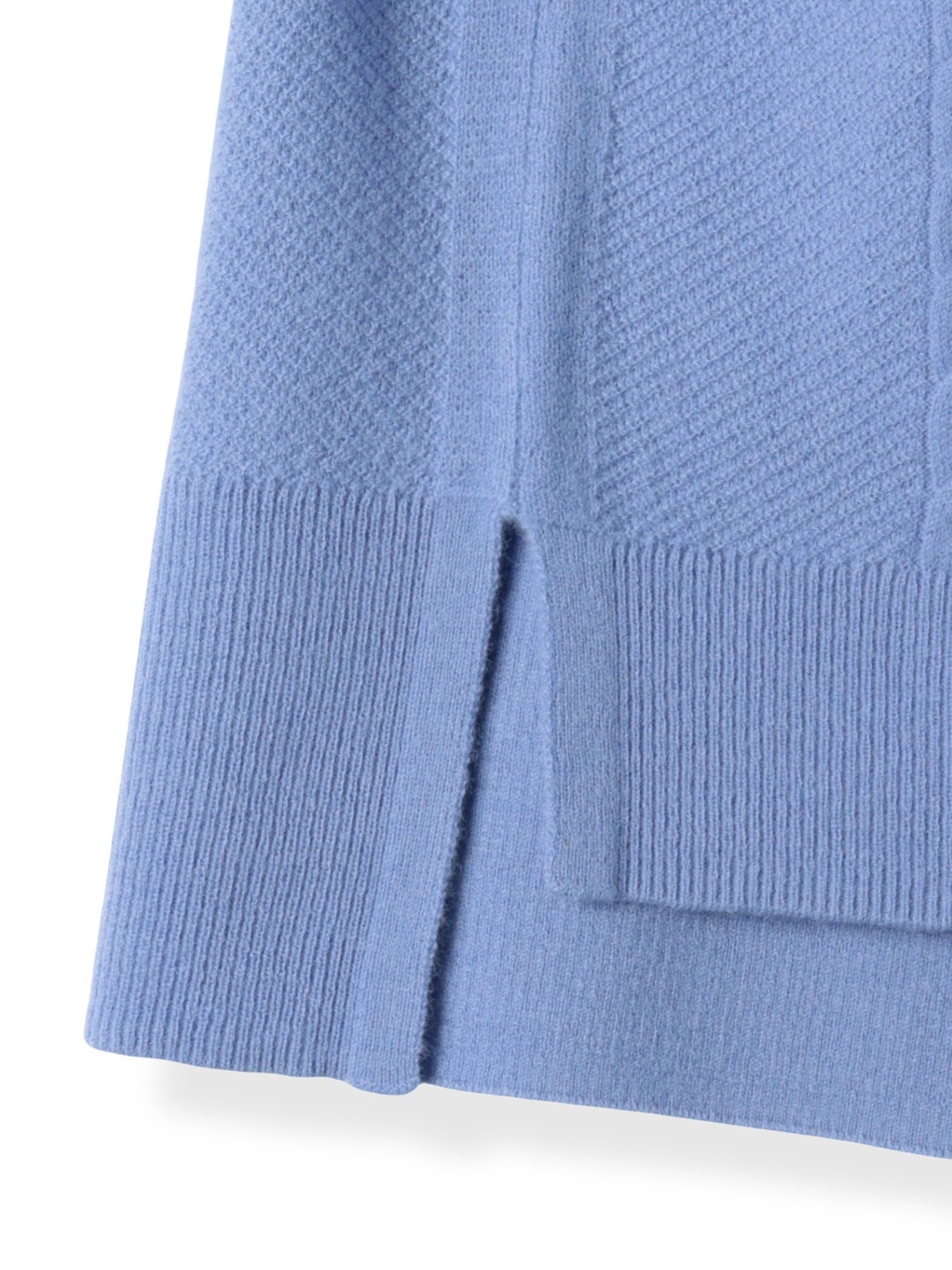 ケーブルニット