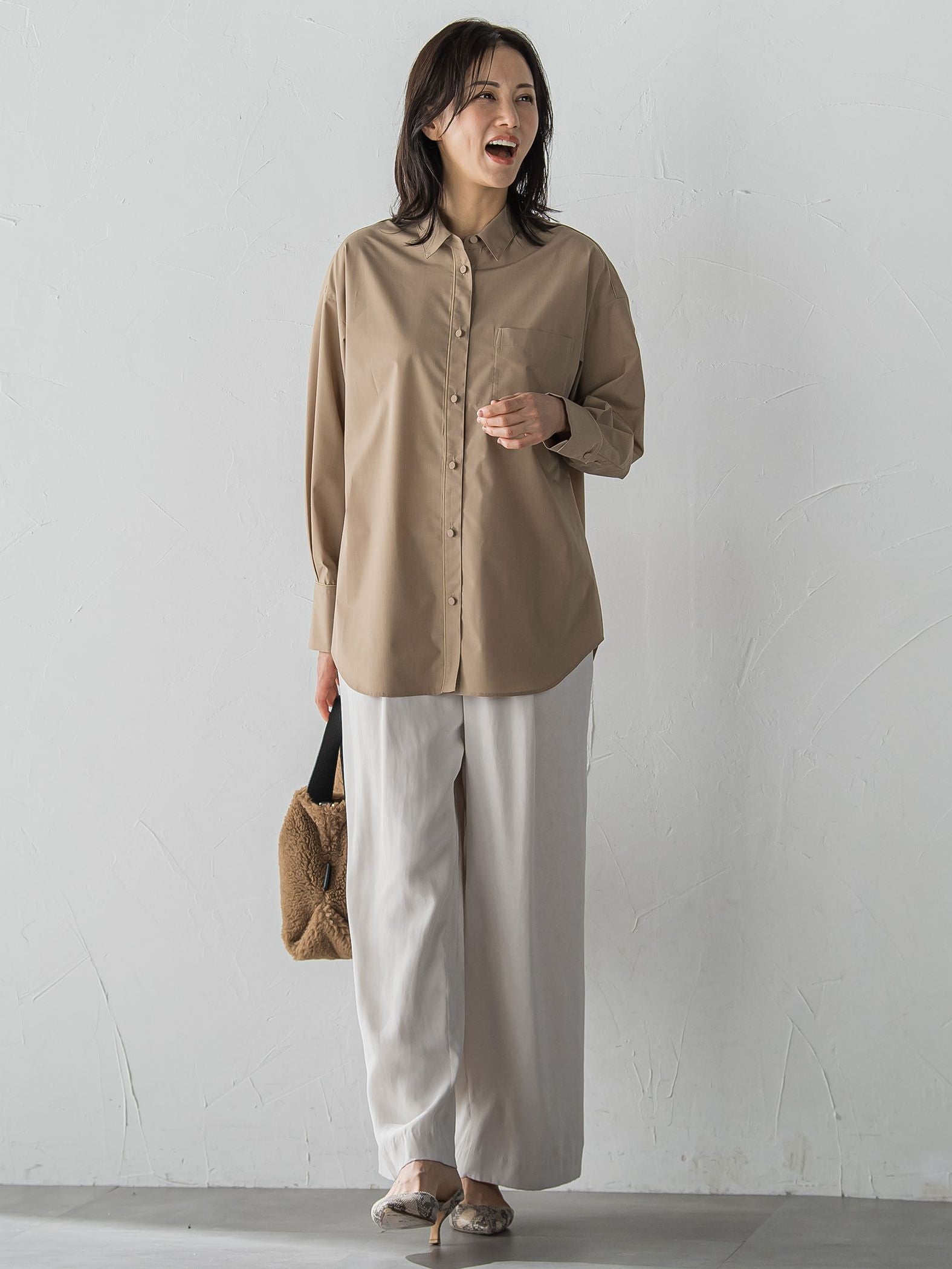 オーバーサイズシャツブラウス ≪洗濯機で洗える≫