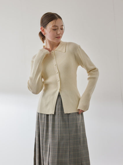 くるみボタンポロニットカーディガン≪手洗い可能≫