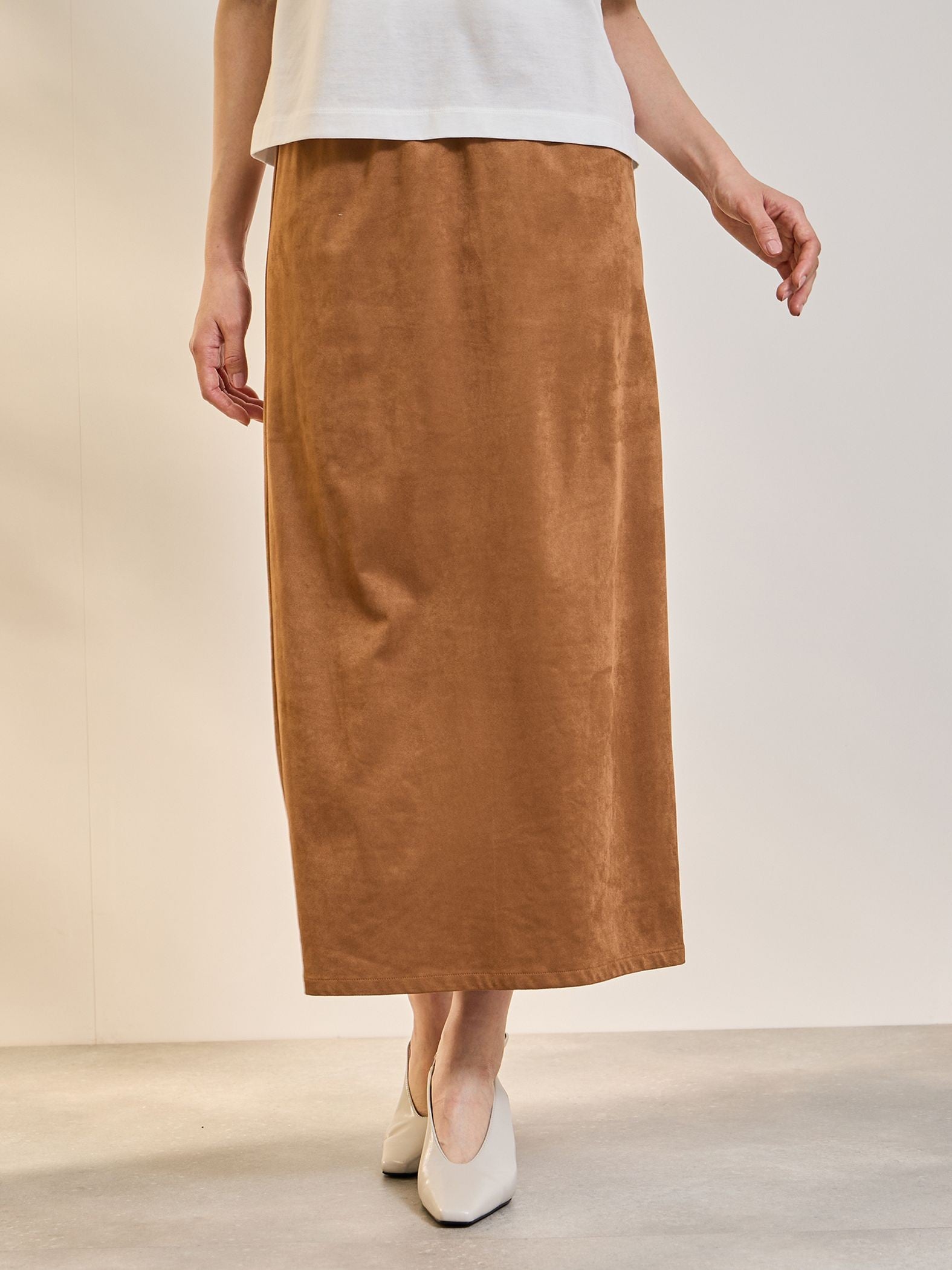 ストレッチフェイクスウェードナロースカート